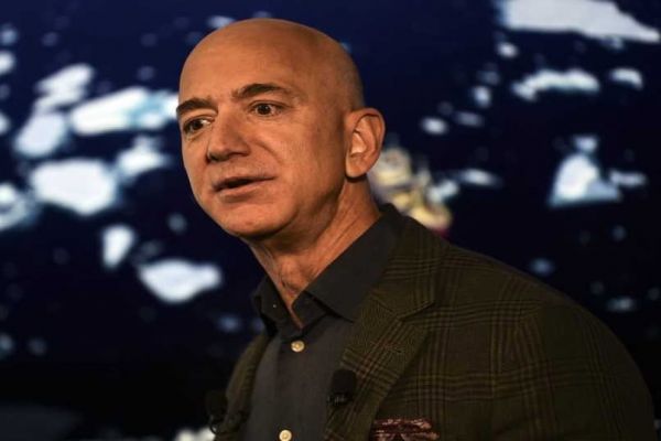 Jeff Bezos, World's Richest, Buys Beverly Hills Mansion For $165 Million Jeff Bezos, World's Richest, Buys Beverly Hills Mansion For $165 Million