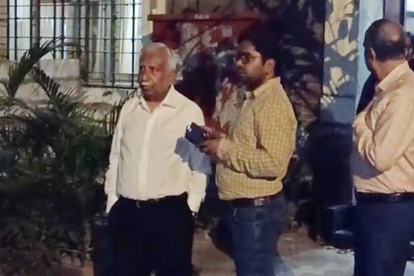 Jet Founder Naresh Goyal's Home Raided In Alleged Money Laundering Case Jet Founder Naresh Goyal's Home Raided In Alleged Money Laundering Case