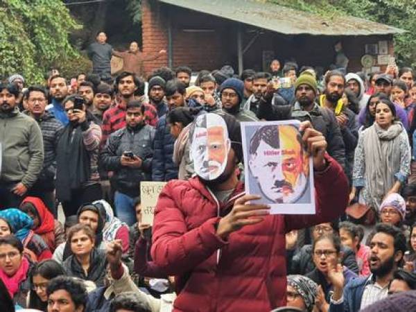JNU admin advised HRD min to shut campus, but government refused JNU admin advised HRD min to shut campus, but government refused
