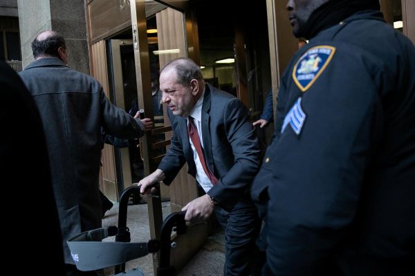 Jurors in Weinstein trial focus on 'Sopranos' actress Sciorra Jurors in Weinstein trial focus on 'Sopranos' actress Sciorra