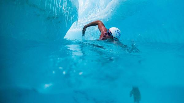 Lewis Pugh becomes first person to swim under Antarctic ice sheet Lewis Pugh becomes first person to swim under Antarctic ice sheet