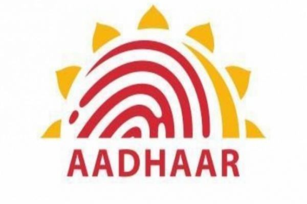 Linking PAN-Aadhar by Dec 31 mandatory for expats Linking PAN-Aadhar by Dec 31 mandatory for expats