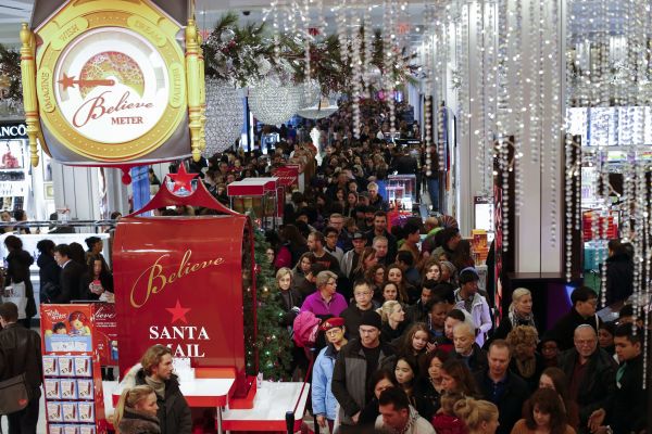 Macy's says it will grow 4 of its private brands to $1 billion Macy's says it will grow 4 of its private brands to $1 billion