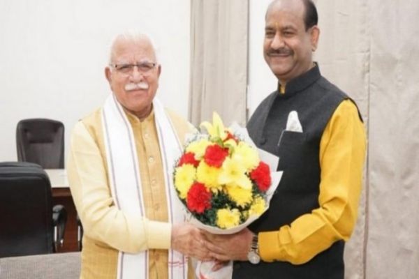 Manohar Lal Khattar meets LS speaker Om Birla to discuss Haryana issues News Image