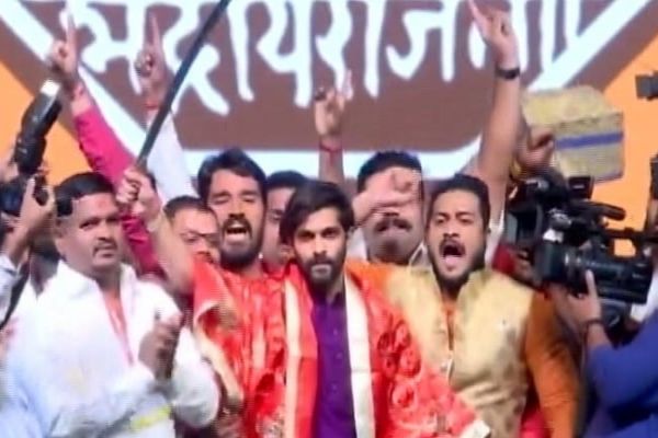 Mega Raj Thackeray Rally In Mumbai To Rebrand Party, Induct Son Into MNS Mega Raj Thackeray Rally In Mumbai To Rebrand Party, Induct Son Into MNS