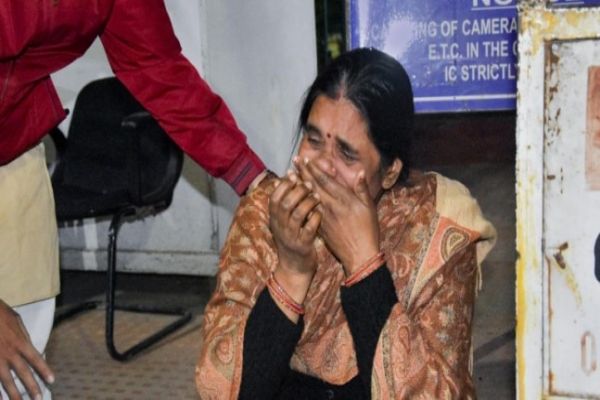 MHA to HC: Nirbhaya killers trying nations patience MHA to HC: Nirbhaya killers trying nations patience