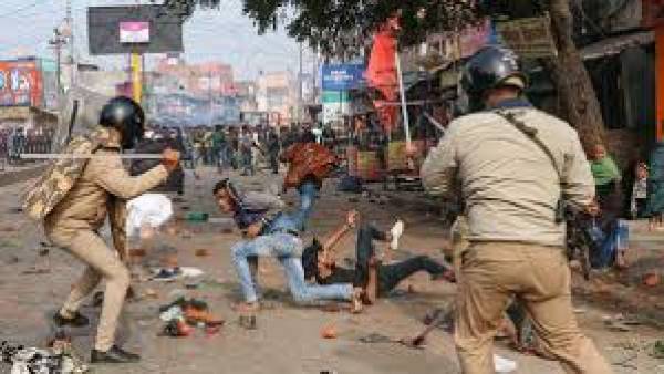 Mobile internet suspended in 14 UP districts Mobile internet suspended in 14 UP districts