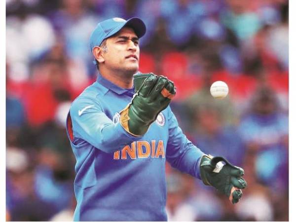 MS Dhoni Completes 15 Years in International Cricket MS Dhoni Completes 15 Years in International Cricket