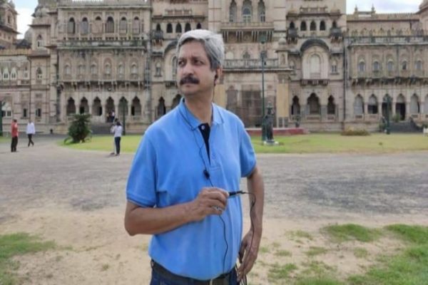 Mumbai University professor sent on leave for remarks against Rahul Gandhi Mumbai University professor sent on leave for remarks against Rahul Gandhi