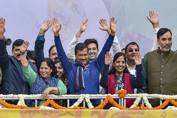 No New Ministers In Delhi, Arvind Kejriwal To Retain Old Cabinet: Sources No New Ministers In Delhi, Arvind Kejriwal To Retain Old Cabinet: Sources
