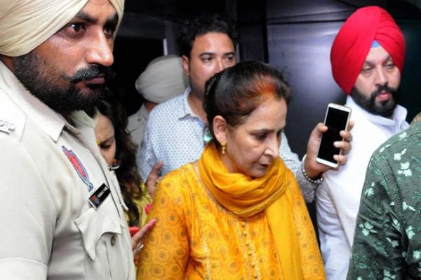 Not Associated With Any Party Now, Says Navjot Kaur Sidhu News Image