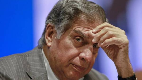 Nusli Wadia withdraws defamation suit against Ratan Tata Nusli Wadia withdraws defamation suit against Ratan Tata