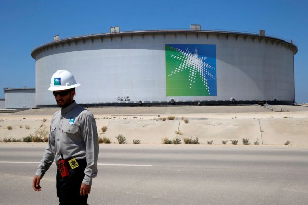 OPEC, Russia could meet to discuss emergency cuts as coronavirus crushes oil price OPEC, Russia could meet to discuss emergency cuts as coronavirus crushes oil price