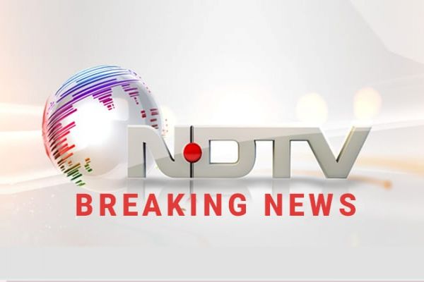 Policeman injured, terrorist killed in firing near toll plaza in Jammu's Nagrota Policeman injured, terrorist killed in firing near toll plaza in Jammu's Nagrota