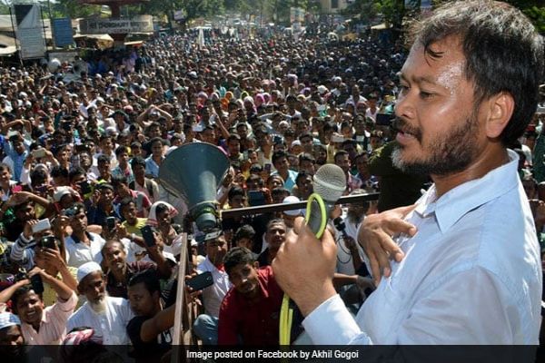 Protest Outside Assam Bhawan For RTI Activist's Release, 93 Detained Protest Outside Assam Bhawan For RTI Activist's Release, 93 Detained