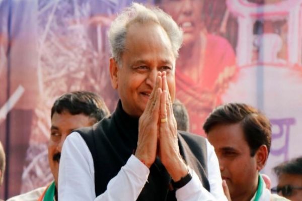 Rajasthan CM Ashok Gehlot is better placed than MP CM Kamal Nath Rajasthan CM Ashok Gehlot is better placed than MP CM Kamal Nath