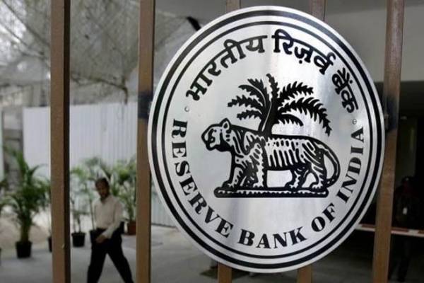 RBI imposes Rs 1 crore penalty on HDFC Bank RBI imposes Rs 1 crore penalty on HDFC Bank