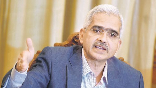 RBI Monetary Policy: Shaktikanta Das keeps interest rates unchanged News Image