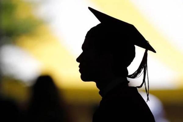 Record hike in Indian students at London universities Record hike in Indian students at London universities