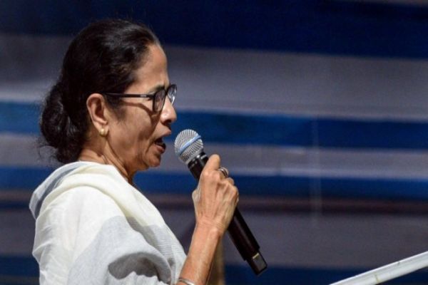 Religious fanatics running schools to brainwash youth: Mamata Banerjee News Image