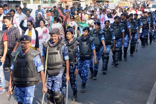 Restore Mobile Internet Service By 5 PM: High Court To Assam Government Restore Mobile Internet Service By 5 PM: High Court To Assam Government