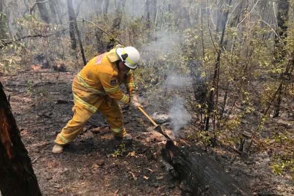 Retirement plans: fighting Australia's bushfires Retirement plans: fighting Australia's bushfires