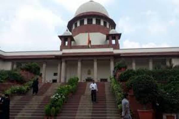 SC asks Parliament to 'rethink' power of speakers to disqualify MLAs SC asks Parliament to 'rethink' power of speakers to disqualify MLAs