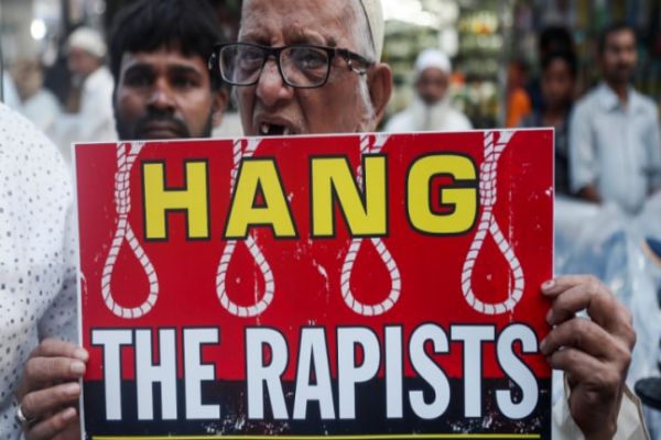 Supreme Court to appoint retired SC judge to probe killing of Hyderabad rape accused News Image
