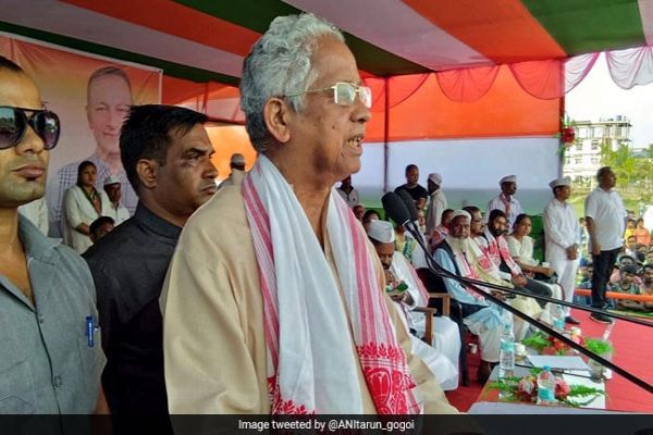 Tarun Gogoi Calls Himanta Sarma Tarun Gogoi Calls Himanta Sarma
