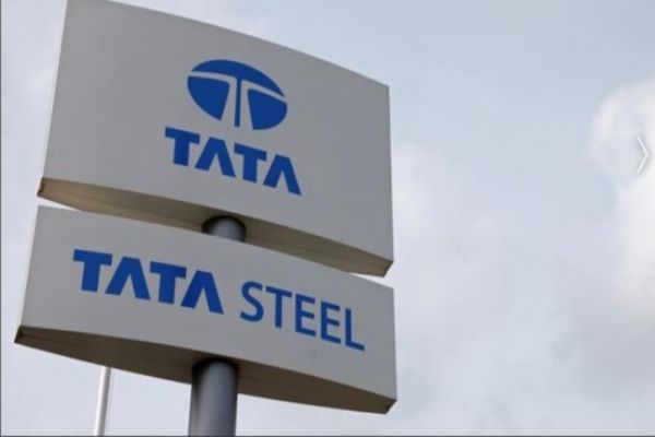 Tata Steel confirms 1,000 job cuts in UK as talks with workers kick off News Image