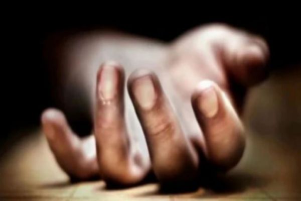 Telangana man sets estranged lover ablaze, then self-immolates News Image