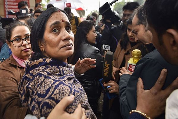 Third Nirbhaya Convict Goes To Supreme Court Ahead Of Saturday's Hanging Third Nirbhaya Convict Goes To Supreme Court Ahead Of Saturday's Hanging