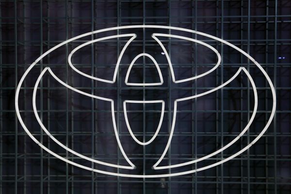 Toyota uses big data to guard against accelerator-brake mix-up Toyota uses big data to guard against accelerator-brake mix-up