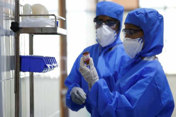 Trump signs $8.3B bill to combat coronavirus outbreak in US Trump signs $8.3B bill to combat coronavirus outbreak in US
