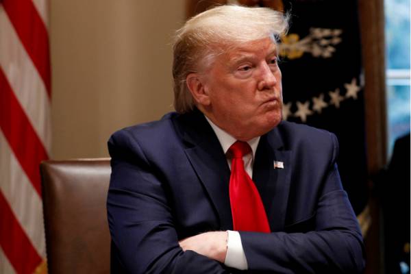 U.S. House sends Trump impeachment charges to Senate for trial U.S. House sends Trump impeachment charges to Senate for trial