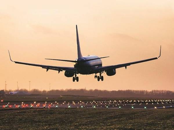 Ukrainian airplane with 180 aboard crashes in Iran News Image