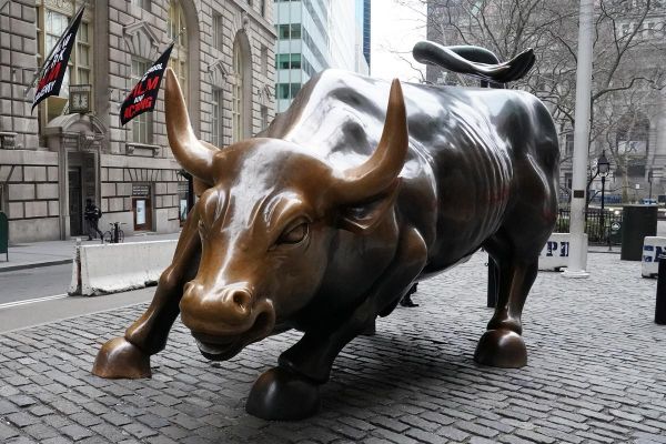 Wall Street prepares as coronavirus gets closer to home Wall Street prepares as coronavirus gets closer to home