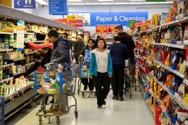 Walmart to hire 150,000 workers as shoppers surge on coronavirus fears Walmart to hire 150,000 workers as shoppers surge on coronavirus fears