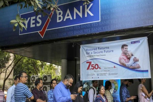 YES Bank customers can clear credit card dues from other accounts YES Bank customers can clear credit card dues from other accounts