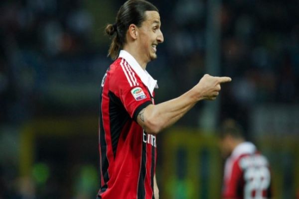 Zlatan Ibrahimovic returns to AC Milan to rescue ailing club Zlatan Ibrahimovic returns to AC Milan to rescue ailing club